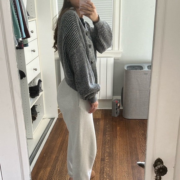 Gap button down sweater - Picture 2 of 4